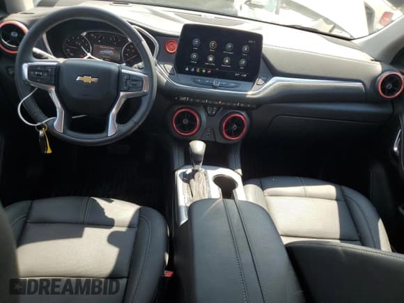 ✅ 2024 Chevrolet Blazer LT • VIN: 3GNKBDR4XRS180410 • Lot: 70870525. Listed on Copart with 8,526 mi. Free auction sales archive from the USA and detailed vehicle history report at DreamBid. Image 8.