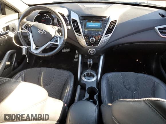 ✅ 2012 Hyundai Veloster w/Red Int • VIN: KMHTC6AD6CU025700 • Lot: 78817664. Wystawiony na Copart z przebiegiem 187 480 mil. Bezpłatny archiwum sprzedaży aukcyjnych z USA i szczegółowy raport historii pojazdu na DreamBid. Zdjęcie 8.