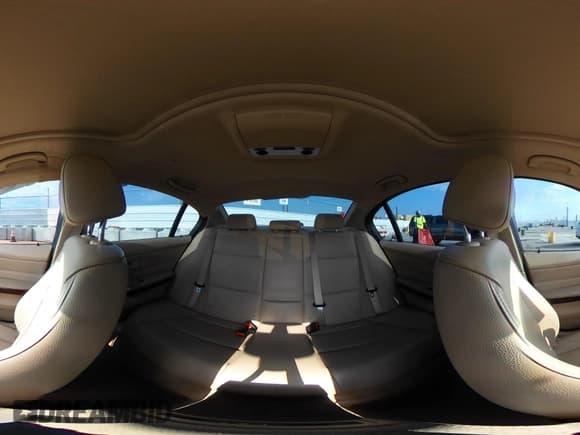 ✅ 2011 BMW 3 Series 328i • VIN: WBAPH5C59BA446489 • Lot: 42726525. Listed on IAAI with 56,121 mi. Free auction sales archive from the USA and detailed vehicle history report at DreamBid. Image 19.