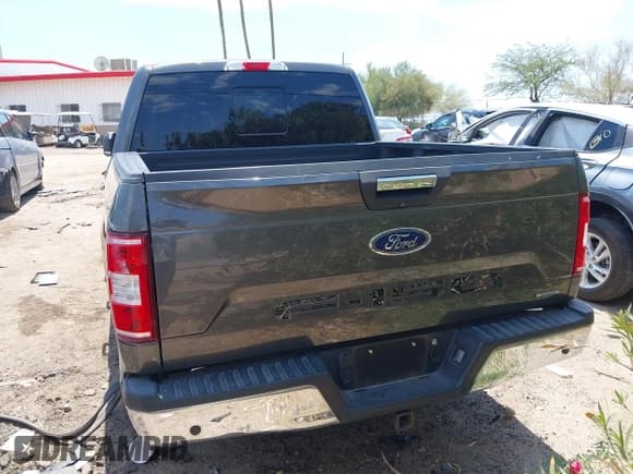 ✅ 2020 Ford F-150 XL • VIN: 1FTEW1CP5LKE91290 • Lot: 42945197. Listed on IAAI with 87,114 mi. Free auction sales archive from the USA and detailed vehicle history report at DreamBid. Image 16.