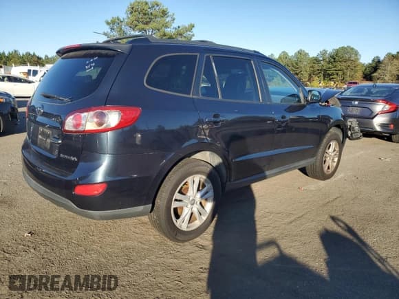 ✅ 2010 Hyundai Santa Fe SE • VIN: 5NMSH4AG0AH392421 • Lot: 81600384. Listed on Copart with Not provided. Free auction sales archive from the USA and detailed vehicle history report at DreamBid. Image 3.