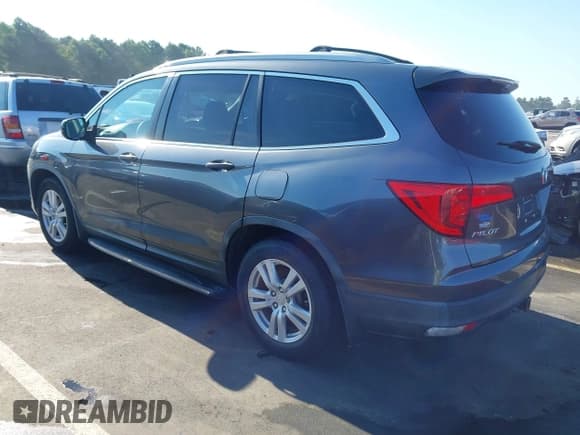✅ 2016 Honda Pilot LX • VIN: 5FNYF5H10GB026766 • Lot: 43123186. Listed on IAAI with 246,308 mi. Free auction sales archive from the USA and detailed vehicle history report at DreamBid. Image 3.