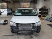 ✅ 2015 Chrysler Town & Country Touring L • VIN: 2C4RC1CG9FR619949 • Lot: 43549052. Listed on IAAI with 69,904 mi. Free auction sales archive from the USA and detailed vehicle history report at DreamBid. Image 12.