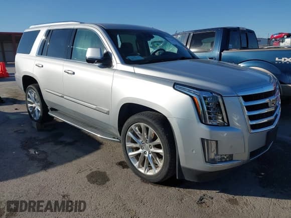 ✅ 2020 Cadillac Escalade Luxury • VIN: 1GYS4BKJXLR110594 • Лот: 43580949. Опубликован ранее на IAAI с пробегом 74 126 миль. Бесплатный доступ к архиву аукционных продаж из США и подробный отчёт об истории автомобиля на DreamBid. Изображение 1.