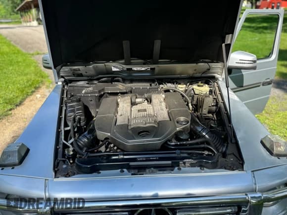 ✅ 2008 Mercedes-Benz G 5.5L AMG • VIN: WDCYR71E28X174502 • Лот: 62579125. Опубликован ранее на Copart с пробегом 194 326 миль. Бесплатный доступ к архиву аукционных продаж из США и подробный отчёт об истории автомобиля на DreamBid. Изображение 7.