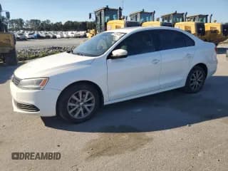 ✅ 2013 Volkswagen Jetta SE • VIN: 3VWDX7AJ3DM368704 • Lot: 82684285. Listed on Copart with 278,882 mi. Free auction sales archive from the USA and detailed vehicle history report at DreamBid. Image 1.