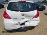 ✅ 2010 Nissan Versa S • VIN: 3N1BC1CP8AL429375 • Lot: 43152040. Wystawiony na IAAI z przebiegiem 124 061 mil. Bezpłatny archiwum sprzedaży aukcyjnych z USA i szczegółowy raport historii pojazdu na DreamBid. Zdjęcie 6.