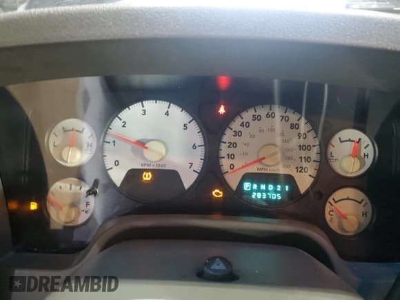 ✅ 2008 Dodge 1500 SLT • VIN: 1D7HU18228S511895 • Lot: 89788035. Listed on Copart with 283,705 mi. Free auction sales archive from the USA and detailed vehicle history report at DreamBid. Image 9.