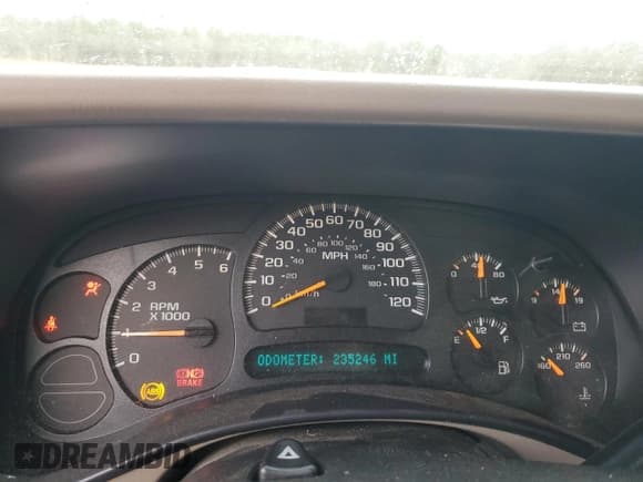 ✅ 2005 Chevrolet Silverado 1500 • VIN: 1GCEC19VX5Z106489 • Лот: 43165345. Опубликован ранее на Copart с пробегом 235 246 миль. Бесплатный доступ к архиву аукционных продаж из США и подробный отчёт об истории автомобиля на DreamBid. Изображение 9.