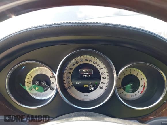 ✅ 2014 Mercedes-Benz CLS 550 • VIN: WDDLJ9BB2EA124923 • Лот: 43280596. Опубликован ранее на IAAI с пробегом 106 458 миль. Бесплатный доступ к архиву аукционных продаж из США и подробный отчёт об истории автомобиля на DreamBid. Изображение 7.