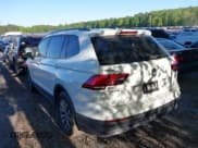 ✅ 2020 Volkswagen Tiguan S • VIN: 3VV1B7AX5LM010741 • Лот: 42030616. Опубликован ранее на IAAI с пробегом 104 533 миль. Бесплатный доступ к архиву аукционных продаж из США и подробный отчёт об истории автомобиля на DreamBid. Изображение 3.
