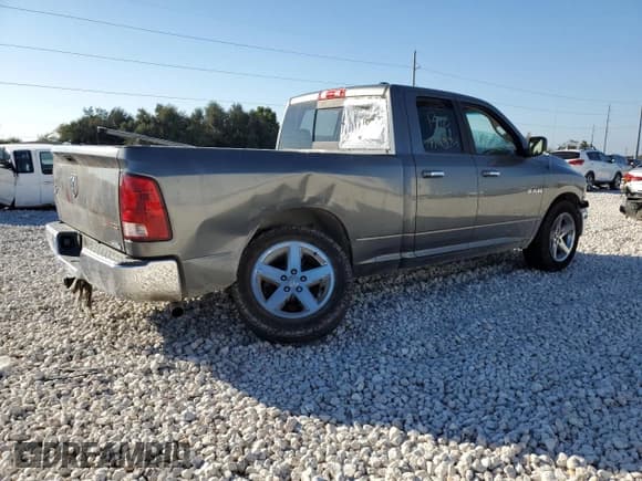 ✅ 2010 Dodge 1500 SLT • VIN: 1D7RB1GP2AS139049 • Lot: 80157674. Wystawiony na Copart z przebiegiem 162 284 mil. Bezpłatny archiwum sprzedaży aukcyjnych z USA i szczegółowy raport historii pojazdu na DreamBid. Zdjęcie 3.