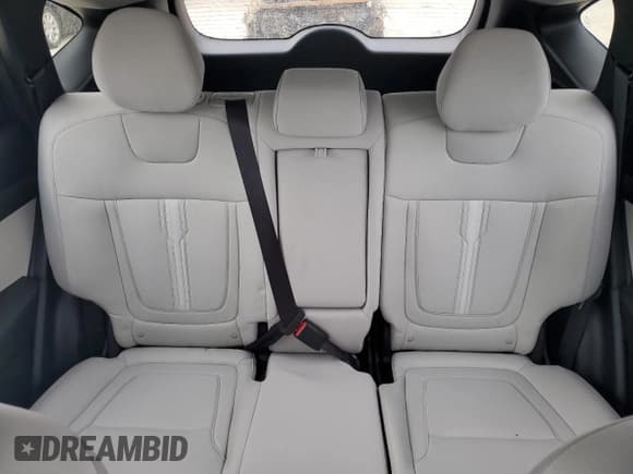 ✅ 2025 Hyundai Tucson SEL • VIN: 5NMJB3DE8SH592675 • Лот: 82280025. Опубликован ранее на Copart с пробегом 874 миль. Бесплатный доступ к архиву аукционных продаж из США и подробный отчёт об истории автомобиля на DreamBid. Изображение 10.