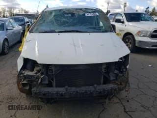 ✅ 2019 Dodge Grand Caravan SE • VIN: 2C7WDGBGXKR538539 • Lot: 64036325. Wystawiony na Copart z przebiegiem 300 771 mil. Bezpłatny archiwum sprzedaży aukcyjnych z USA i szczegółowy raport historii pojazdu na DreamBid. Zdjęcie 5.