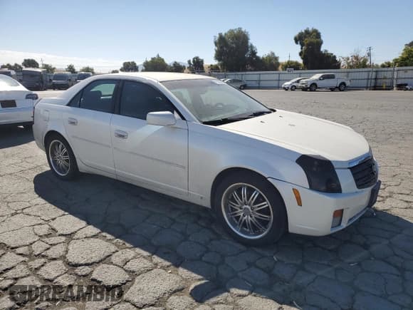 ✅ 2003 Cadillac CTS • VIN: 1G6DM57N830160350 • Лот: 71107235. Опубликован ранее на Copart с пробегом 229 299 миль. Бесплатный доступ к архиву аукционных продаж из США и подробный отчёт об истории автомобиля на DreamBid. Изображение 4.