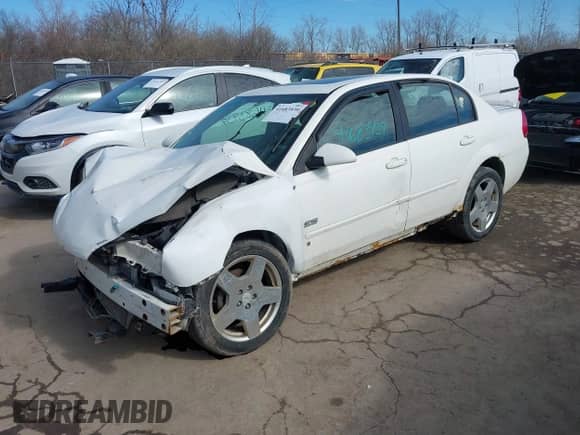 2007 Chevrolet Malibu SS z VIN 1G1ZW57157F187737, wystawiony jako IAAI lot #41683939 z przebiegiem Nie podano mil oraz . Historia ofert i sprzedaży dostępna na DreamBid. Obrazek 2.