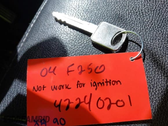 ✅ 2004 Ford F-250 XL • VIN: 1FTNW21P94EC77427 • Lot: 42240201. Listed on IAAI with Not provided. Free auction sales archive from the USA and detailed vehicle history report at DreamBid. Image 11.