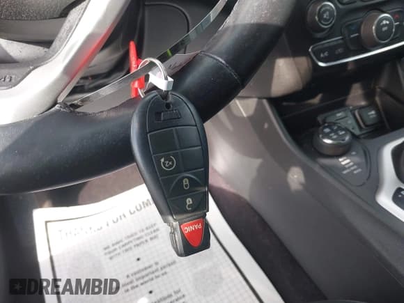 ✅ 2017 Jeep Cherokee Trailhawk • VIN: 1C4PJMBS0HW649422 • Lot: 41696815. Listed on IAAI with 62,185 mi. Free auction sales archive from the USA and detailed vehicle history report at DreamBid. Image 11.