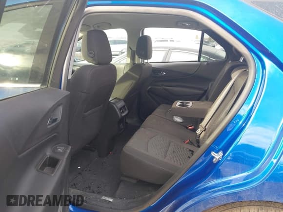 ✅ 2019 Chevrolet Equinox LT • VIN: 3GNAXUEV5KS565312 • Lot: 41656617. Wystawiony na IAAI z przebiegiem 32 826 mil. Bezpłatny archiwum sprzedaży aukcyjnych z USA i szczegółowy raport historii pojazdu na DreamBid. Zdjęcie 8.