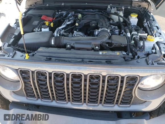 ✅ 2024 Jeep Gladiator Sport • VIN: 1C6JJTAG5RL116375 • Lot: 68782855. Wystawiony na Copart z przebiegiem 8 061 mil. Bezpłatny archiwum sprzedaży aukcyjnych z USA i szczegółowy raport historii pojazdu na DreamBid. Zdjęcie 12.