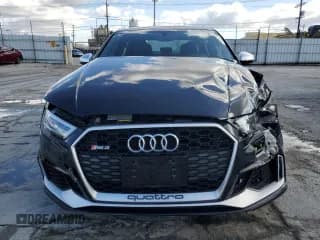✅ 2018 Audi RS 3 • VIN: WUABWHFF1J1907081 • Lot: 45579825. Wystawiony na Copart z przebiegiem 25 721 mil. Bezpłatny archiwum sprzedaży aukcyjnych z USA i szczegółowy raport historii pojazdu na DreamBid. Zdjęcie 5.