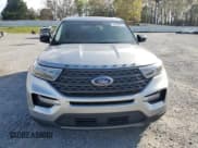 ✅ 2024 Ford Explorer XLT • VIN: 1FMSK7DH4RGA55689 • Lot: 50500075. Wystawiony na Copart z przebiegiem 11 170 mil. Bezpłatny archiwum sprzedaży aukcyjnych z USA i szczegółowy raport historii pojazdu na DreamBid. Zdjęcie 5.