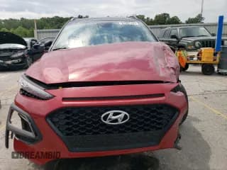 ✅ 2021 Hyundai Kona SEL • VIN: KM8K2CAA1MU735544 • Лот: 61327763. Опубликован ранее на Copart с пробегом 32 233 миль. Бесплатный доступ к архиву аукционных продаж из США и подробный отчёт об истории автомобиля на DreamBid. Изображение 5.