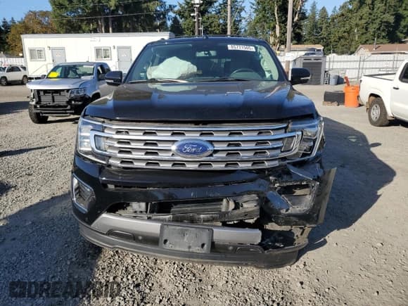 ✅ 2018 Ford Expedition Max Limited • VIN: 1FMJK1KT5JEA69004 • Лот: 85731505. Опубликован ранее на Copart с пробегом 83 321 миль. Бесплатный доступ к архиву аукционных продаж из США и подробный отчёт об истории автомобиля на DreamBid. Изображение 5.