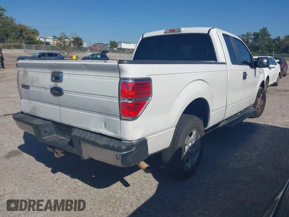 ✅ 2010 Ford F-150 XL • VIN: 1FTEX1C84AFA48558 • Lot: 43705399. Listed on IAAI with 269,481 mi. Free auction sales archive from the USA and detailed vehicle history report at DreamBid. Image 4.