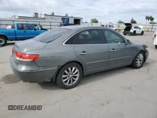 2006 Hyundai Azera SE с VIN KMHFC46F76A054625, выставлен на аукционе Copart как лот 56588315 с пробегом 178 667 миль миль и Списание • Salvage title. История ставок и продаж доступна на DreamBid. Изображение 3.