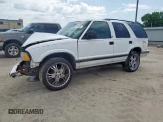 ✅ 1996 Chevrolet Blazer • VIN: 1GNCS13W4TK175011 • Lot: 60107605. Wystawiony na Copart z przebiegiem 269 860 mil. Bezpłatny archiwum sprzedaży aukcyjnych z USA i szczegółowy raport historii pojazdu na DreamBid. Zdjęcie 1.