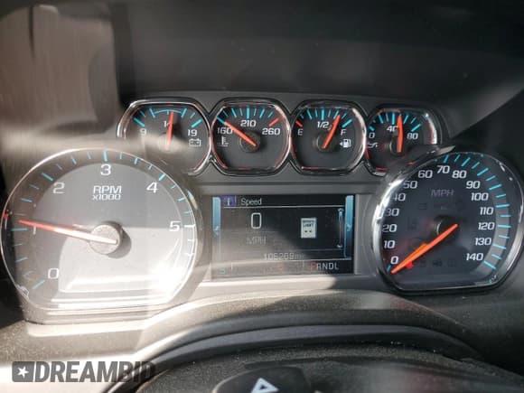 ✅ 2018 Chevrolet Tahoe LT • VIN: 1GNSCBKC5JR371405 • Lot: 82742255. Listed on Copart with 106,269 mi. Free auction sales archive from the USA and detailed vehicle history report at DreamBid. Image 9.