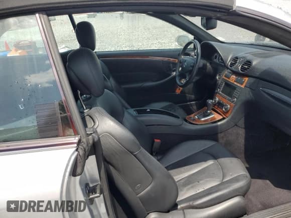 ✅ 2008 Mercedes-Benz CLK 350 • VIN: WDBTK56F68F234800 • Lot: 58632395. Listed on Copart with Not provided. Free auction sales archive from the USA and detailed vehicle history report at DreamBid. Image 10.