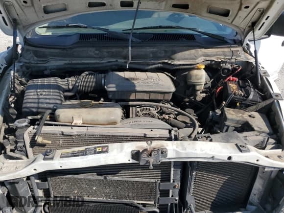 ✅ 2004 Dodge 1500 SLT • VIN: 1D7HU18N54S708242 • Лот: 75522204. Опубликован ранее на Copart с пробегом 203 595 миль. Бесплатный доступ к архиву аукционных продаж из США и подробный отчёт об истории автомобиля на DreamBid. Изображение 11.