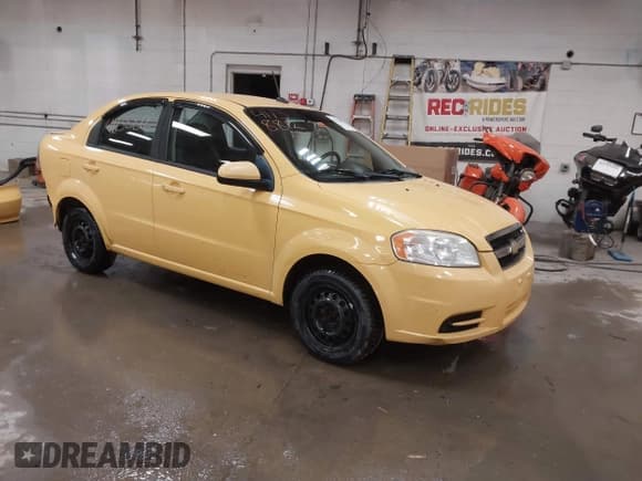 ✅ 2010 Chevrolet Aveo 1LT • VIN: KL1TD5DE2AB101431 • Lot: 41138812. Wystawiony na IAAI z przebiegiem 131 346 mil. Bezpłatny archiwum sprzedaży aukcyjnych z USA i szczegółowy raport historii pojazdu na DreamBid. Zdjęcie 1.