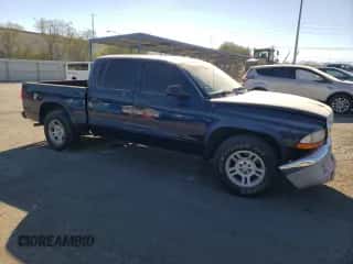 2004 Dodge Dakota SLT z VIN 1D7HL48N44S500485, wystawiony jako Copart lot #73153244 z przebiegiem Nie podano mil oraz Szkoda całkowita • Salvage title. Historia ofert i sprzedaży dostępna na DreamBid. Obrazek 4.