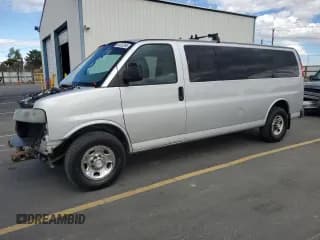 ✅ 2014 Chevrolet Express Passenger LT • VIN: 1GAZG1FG1E1181682 • Lot: 84753395. Listed on Copart with 155,857 mi. Free auction sales archive from the USA and detailed vehicle history report at DreamBid. Image 1.