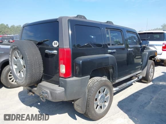 ✅ 2007 Hummer H3 SUV • VIN: 5GTDN13E378106589 • Lot: 43148397. Listed on IAAI with 231,528 mi. Free auction sales archive from the USA and detailed vehicle history report at DreamBid. Image 4.