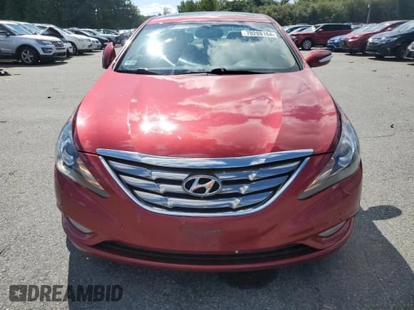 ✅ 2011 Hyundai Sonata Limited • VIN: 5NPEC4ACXBH061097 • Lot: 70288164. Listed on Copart with 190,874 mi. Free auction sales archive from the USA and detailed vehicle history report at DreamBid. Image 5.