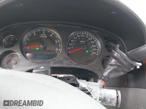 ✅ 2008 GMC Yukon XL SLT 4SB • VIN: 1GKFK16348J150358 • Lot: 42350435. Wystawiony na IAAI z przebiegiem 223 215 mil. Bezpłatny archiwum sprzedaży aukcyjnych z USA i szczegółowy raport historii pojazdu na DreamBid. Zdjęcie 7.