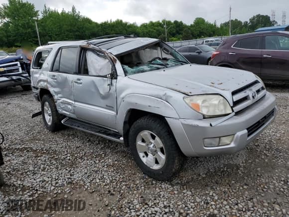 ✅ 2004 Toyota 4Runner Limited • VIN: JTEZT17R240016484 • Lot: 55993415. Listed on Copart with Not provided. Free auction sales archive from the USA and detailed vehicle history report at DreamBid. Image 4.