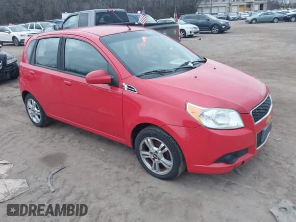 ✅ 2011 Chevrolet Aveo 1LT • VIN: KL1TD6DE6BB127893 • Lot: 41233711. Wystawiony na IAAI z przebiegiem 154 422 mil. Bezpłatny archiwum sprzedaży aukcyjnych z USA i szczegółowy raport historii pojazdu na DreamBid. Zdjęcie 1.