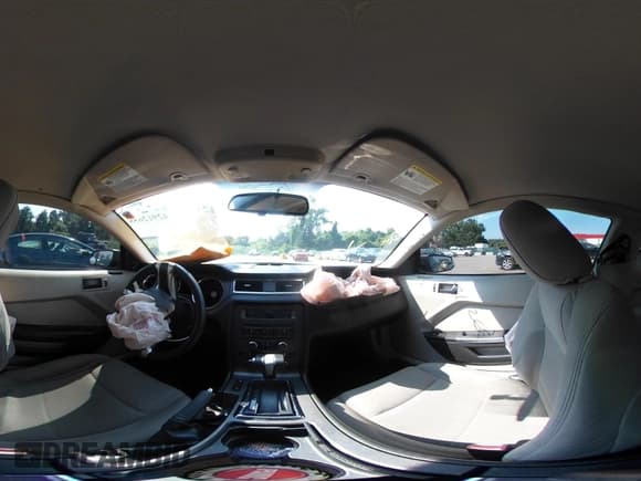 ✅ 2010 Ford Mustang V6 • VIN: 1ZVBP8AN1A5131095 • Lot: 42912658. Listed on IAAI with 141,335 mi. Free auction sales archive from the USA and detailed vehicle history report at DreamBid. Image 19.