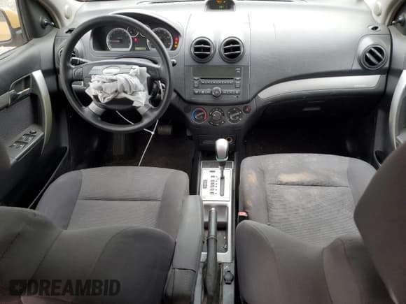 ✅ 2009 Chevrolet Aveo 1LT • VIN: KL1TD56E49B351794 • Lot: 44641555. Wystawiony na Copart z przebiegiem 129 780 mil. Bezpłatny archiwum sprzedaży aukcyjnych z USA i szczegółowy raport historii pojazdu na DreamBid. Zdjęcie 8.