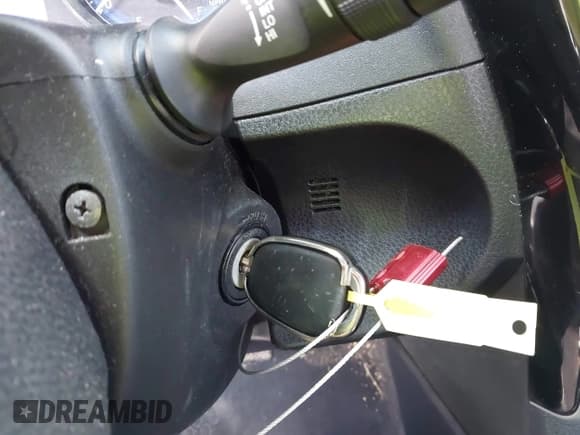 ✅ 2018 Toyota Corolla L • VIN: 2T1BURHE2JC972806 • Lot: 42319408. Listed on IAAI with 135,279 mi. Free auction sales archive from the USA and detailed vehicle history report at DreamBid. Image 11.