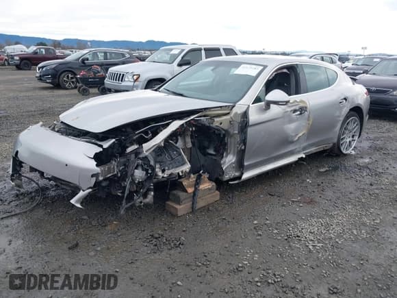 ✅ 2013 Porsche Panamera Turbo • VIN: WP0AC2A72DL090050 • Лот: 41129283. Опубликован ранее на IAAI с пробегом 68 542 миль. Бесплатный доступ к архиву аукционных продаж из США и подробный отчёт об истории автомобиля на DreamBid. Изображение 20.