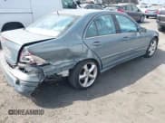 ✅ 2006 Mercedes-Benz C 230 Sport • VIN: WDBRF52H16A840523 • Lot: 43165753. Wystawiony na IAAI z przebiegiem 213 305 mil. Bezpłatny archiwum sprzedaży aukcyjnych z USA i szczegółowy raport historii pojazdu na DreamBid. Zdjęcie 4.