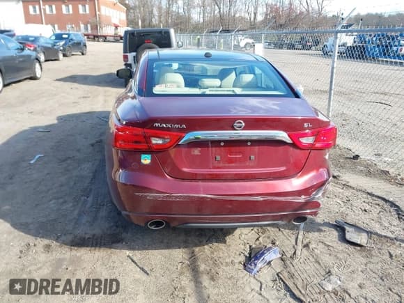 ✅ 2017 Nissan Maxima SR • VIN: 1N4AA6AP4HC376409 • Лот: 43743639. Опубликован ранее на IAAI с пробегом 29 823 миль. Бесплатный доступ к архиву аукционных продаж из США и подробный отчёт об истории автомобиля на DreamBid. Изображение 17.