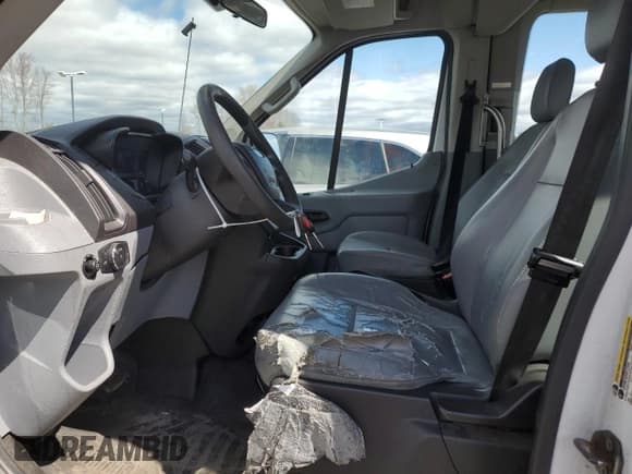 ✅ 2015 Ford Transit XL • VIN: 1FMZK1CM0FKA95478 • Lot: 53016525. Wystawiony na Copart z przebiegiem 207 278 mil. Bezpłatny archiwum sprzedaży aukcyjnych z USA i szczegółowy raport historii pojazdu na DreamBid. Zdjęcie 7.