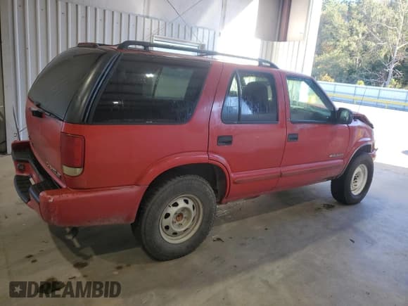 ✅ 2003 Chevrolet Blazer LS • VIN: 1GNDT13X93K118765 • Lot: 81631374. Wystawiony na Copart z przebiegiem 135 218 mil. Bezpłatny archiwum sprzedaży aukcyjnych z USA i szczegółowy raport historii pojazdu na DreamBid. Zdjęcie 3.